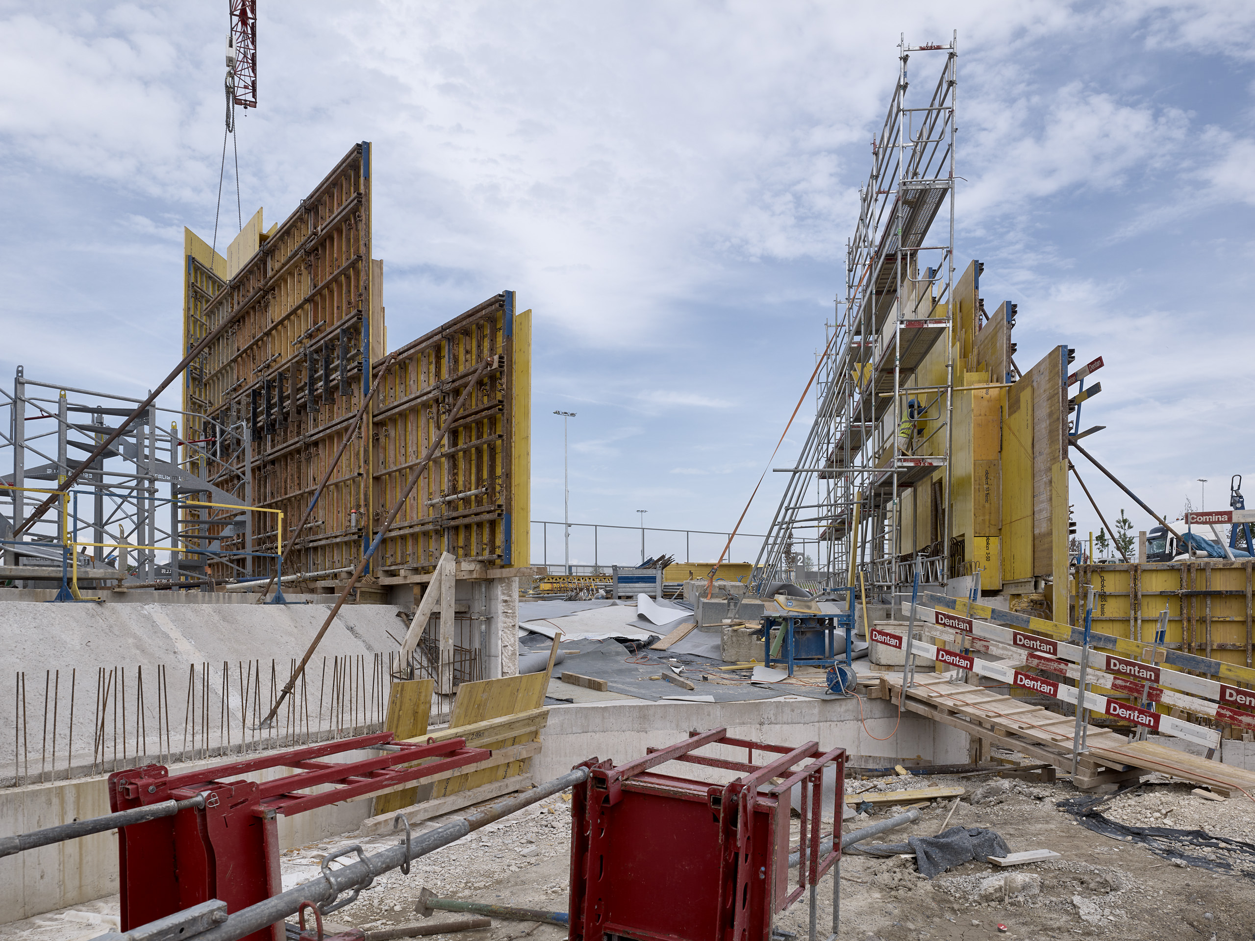 Stade de la Tuilière, Lausanne